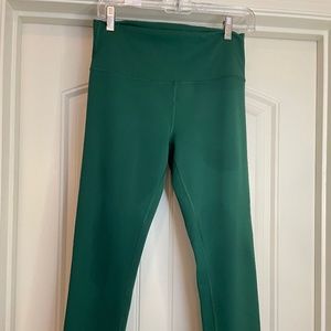 Lululemon Green Wunder Train Legging Size 10